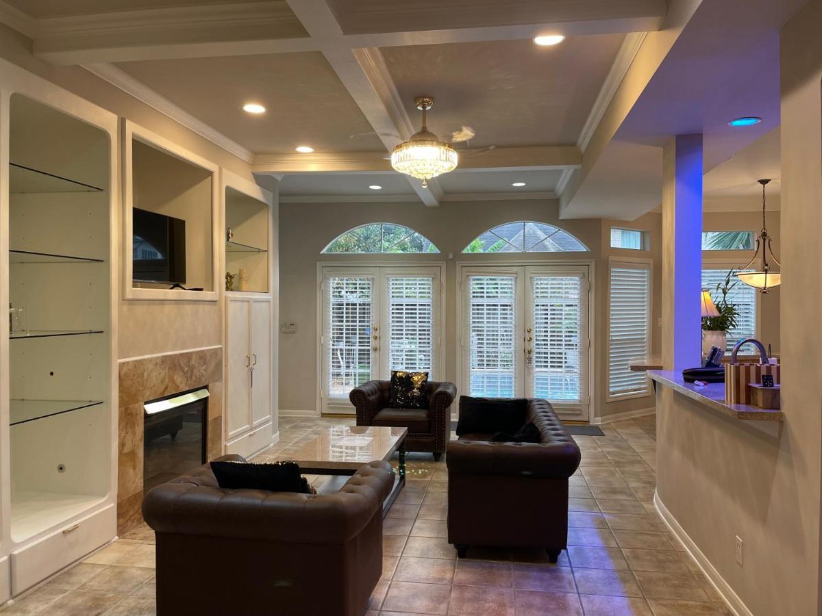 Insperit Home At Galleria With Heated Pool Spa Houston Exterior foto