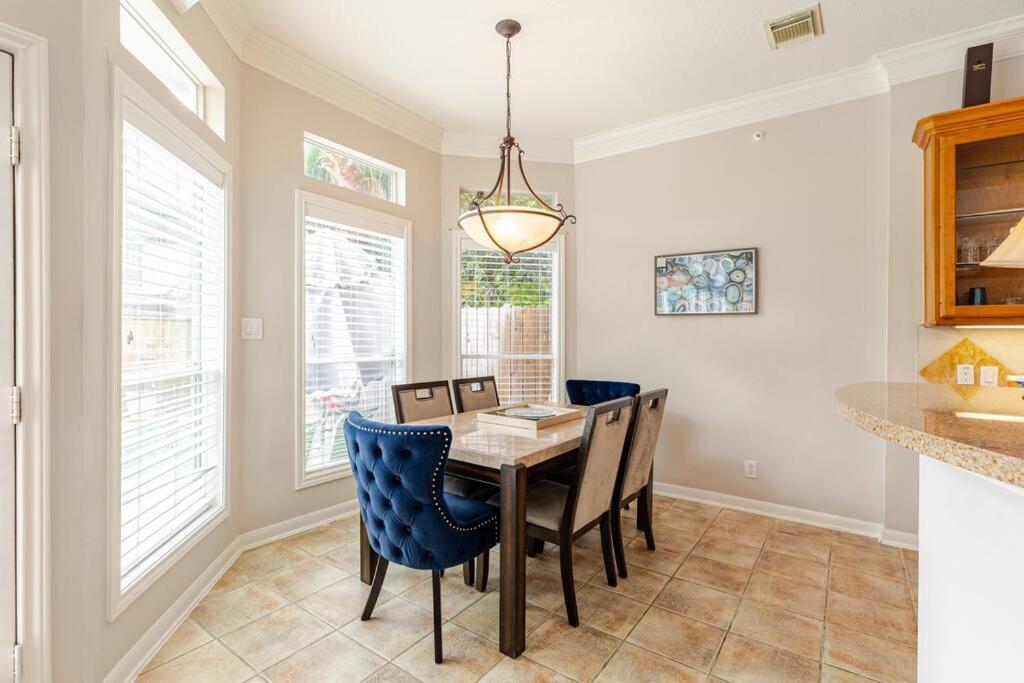 Insperit Home At Galleria With Heated Pool Spa Houston Exterior foto